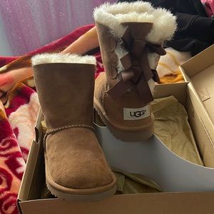 Brand new Ugg Bailey Now Size 11